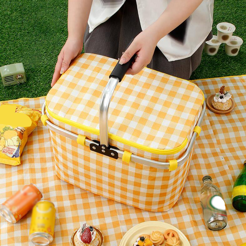 Retro Pastoral Lunch Bag Foldi - Food And Snacks For Picnic review and price